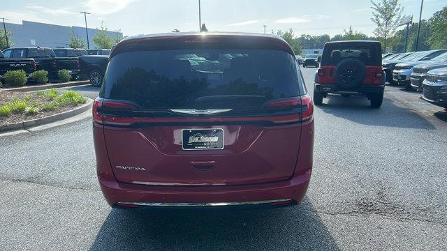 new 2025 Chrysler Pacifica car, priced at $38,999