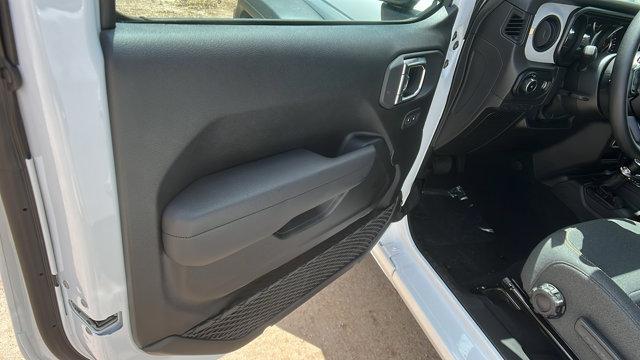 new 2025 Jeep Wrangler car, priced at $35,775