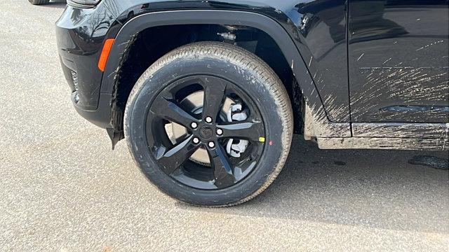 new 2025 Jeep Grand Cherokee L car, priced at $41,400