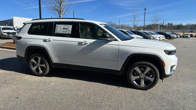 new 2025 Jeep Grand Cherokee L car, priced at $46,735