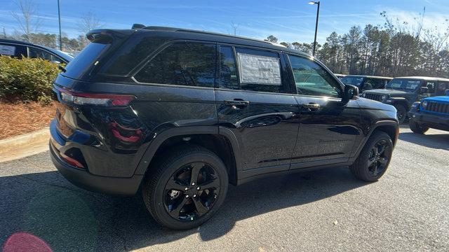 new 2025 Jeep Grand Cherokee car, priced at $49,170