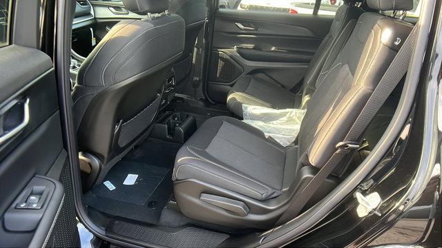 new 2025 Jeep Grand Cherokee L car, priced at $31,499