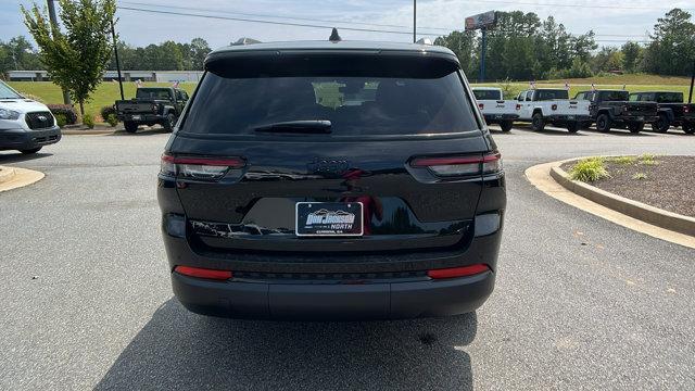 new 2024 Jeep Grand Cherokee L car, priced at $39,175