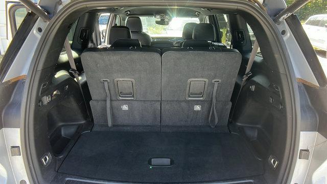 used 2024 Jeep Grand Cherokee L car, priced at $25,499