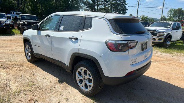 new 2025 Jeep Compass car, priced at $28,895