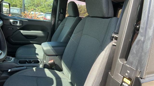 new 2026 Jeep Wrangler car, priced at $33,665