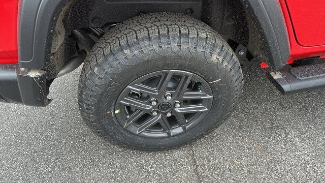 new 2025 Jeep Wrangler car, priced at $46,590