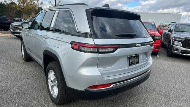 new 2025 Jeep Grand Cherokee car, priced at $42,175