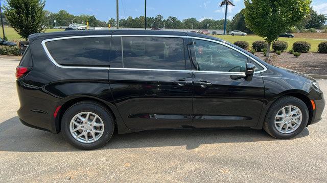 new 2026 Chrysler Pacifica car, priced at $38,995