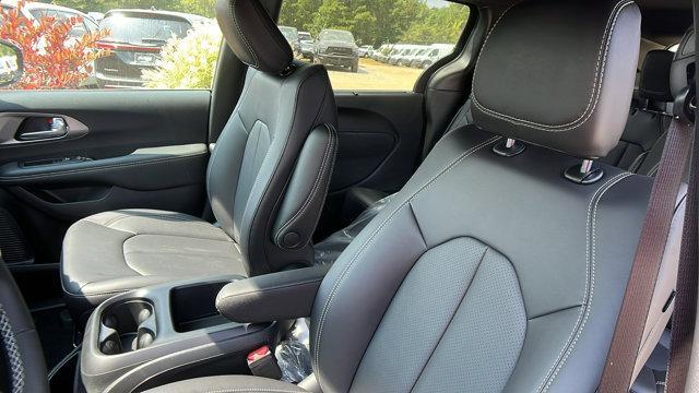 new 2026 Chrysler Pacifica car, priced at $38,995