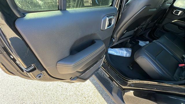 new 2026 Jeep Wrangler car, priced at $61,440