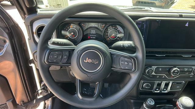 new 2025 Jeep Wrangler car, priced at $34,685