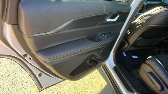 new 2025 Jeep Grand Cherokee L car, priced at $39,699