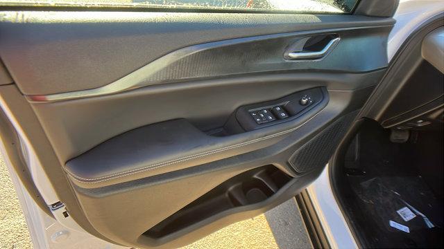 new 2025 Jeep Grand Cherokee L car, priced at $39,699