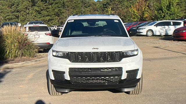 new 2025 Jeep Grand Cherokee L car, priced at $39,699