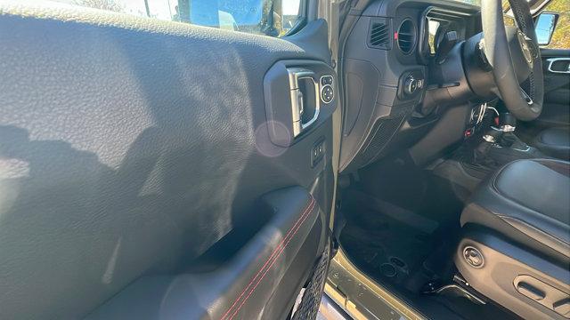 new 2025 Jeep Wrangler car, priced at $54,260