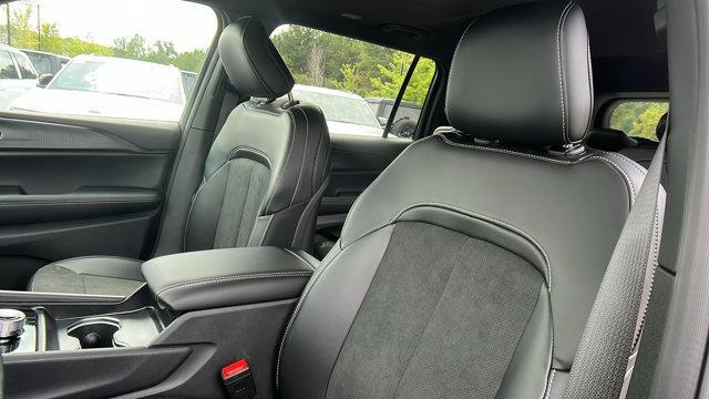new 2025 Jeep Grand Cherokee L car, priced at $39,999