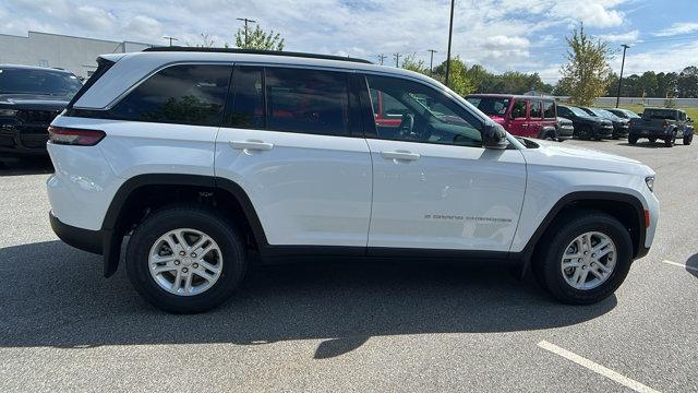 new 2024 Jeep Grand Cherokee car, priced at $34,995