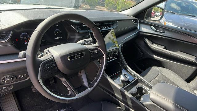 new 2024 Jeep Grand Cherokee car, priced at $34,995