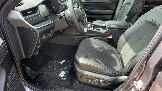 new 2025 Jeep Grand Cherokee L car, priced at $37,995