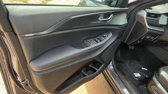 new 2025 Jeep Grand Cherokee L car, priced at $37,995