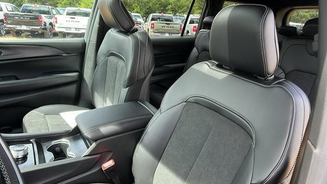 new 2025 Jeep Grand Cherokee L car, priced at $37,995