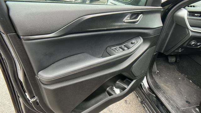 used 2024 Jeep Grand Cherokee car, priced at $32,995