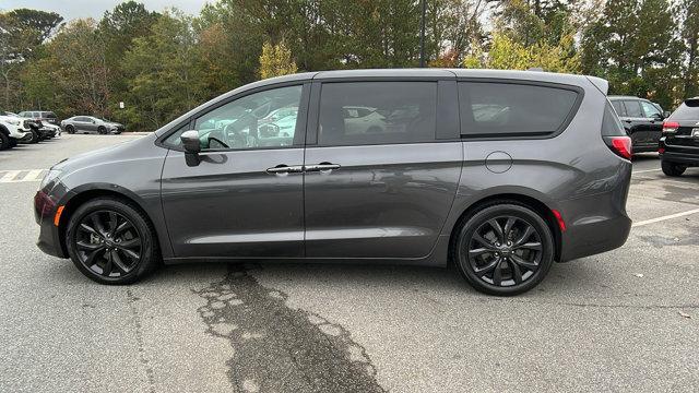 used 2020 Chrysler Pacifica car, priced at $13,995