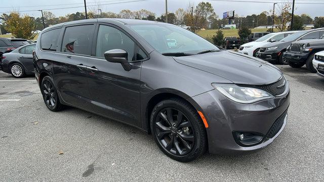 used 2020 Chrysler Pacifica car, priced at $13,995