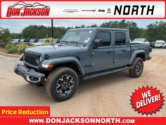 new 2024 Jeep Gladiator car, priced at $49,999