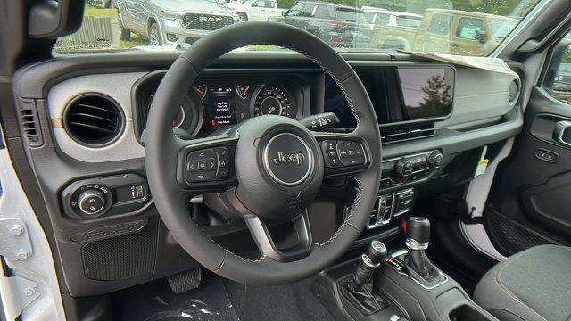 new 2025 Jeep Gladiator car, priced at $37,999