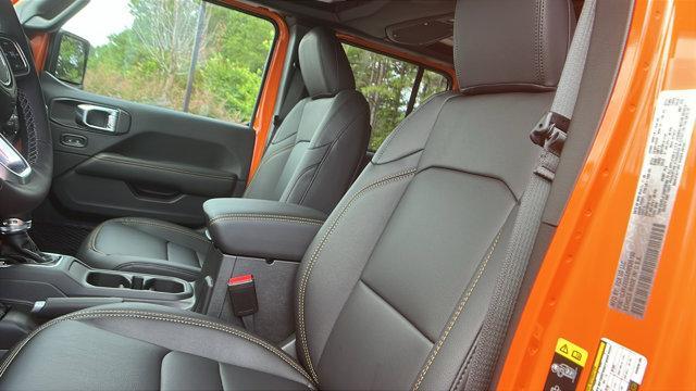 new 2025 Jeep Wrangler car, priced at $51,995