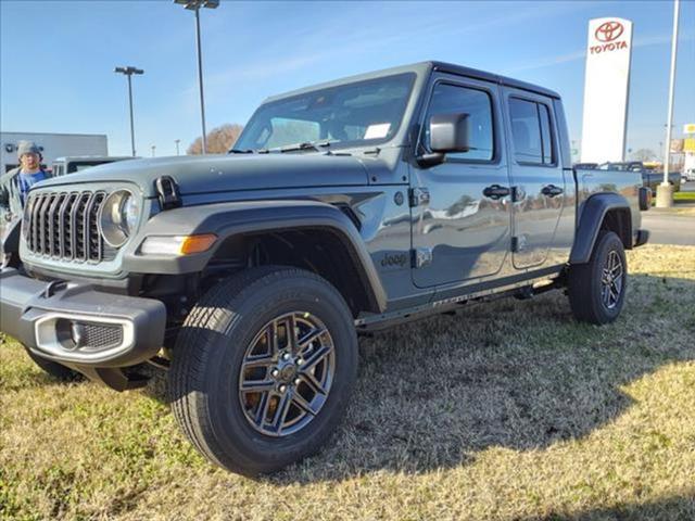 new 2025 Jeep Gladiator car, priced at $43,777