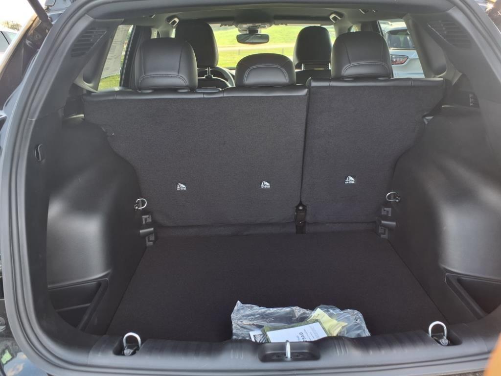 new 2025 Jeep Compass car, priced at $29,960