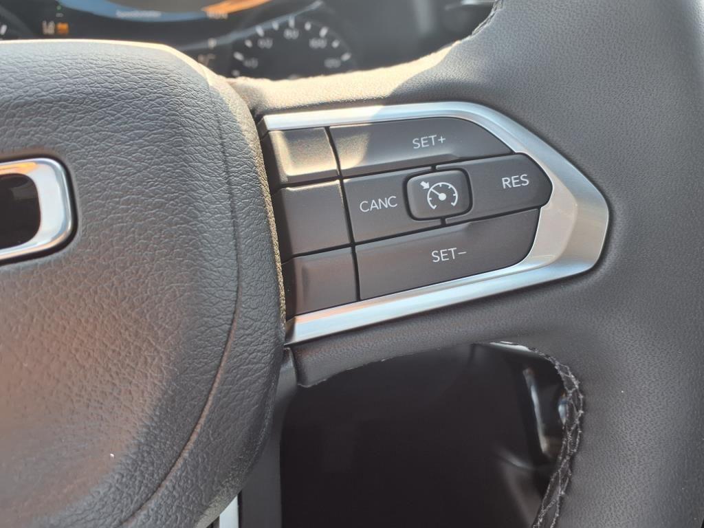 new 2025 Jeep Compass car, priced at $29,960