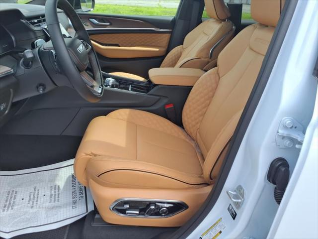 new 2025 Jeep Grand Cherokee L car, priced at $69,982