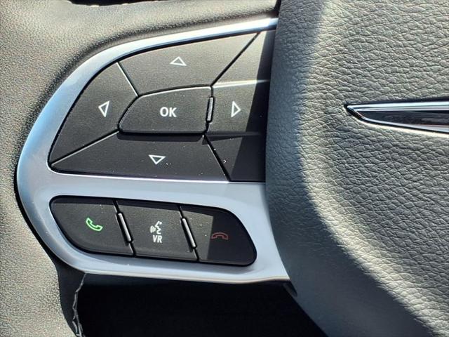 new 2025 Chrysler Pacifica car, priced at $43,440