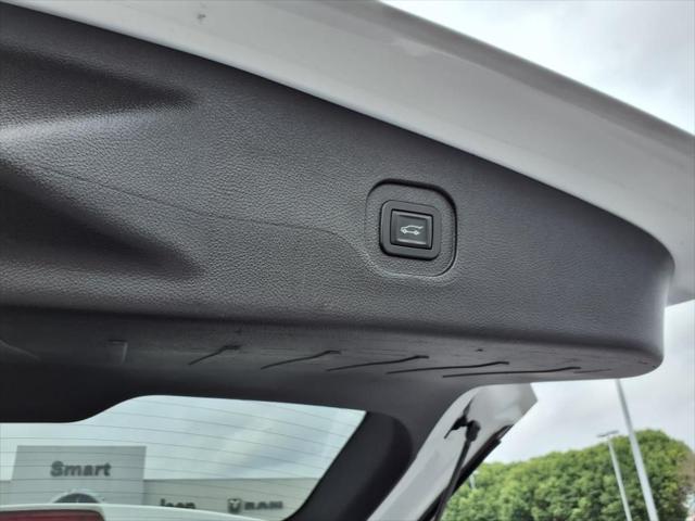 used 2014 Chevrolet Equinox car, priced at $13,833
