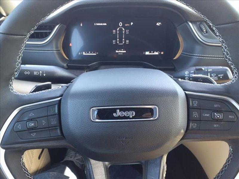 new 2025 Jeep Grand Cherokee L car, priced at $49,836