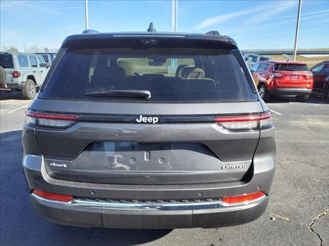 new 2025 Jeep Grand Cherokee car, priced at $50,777