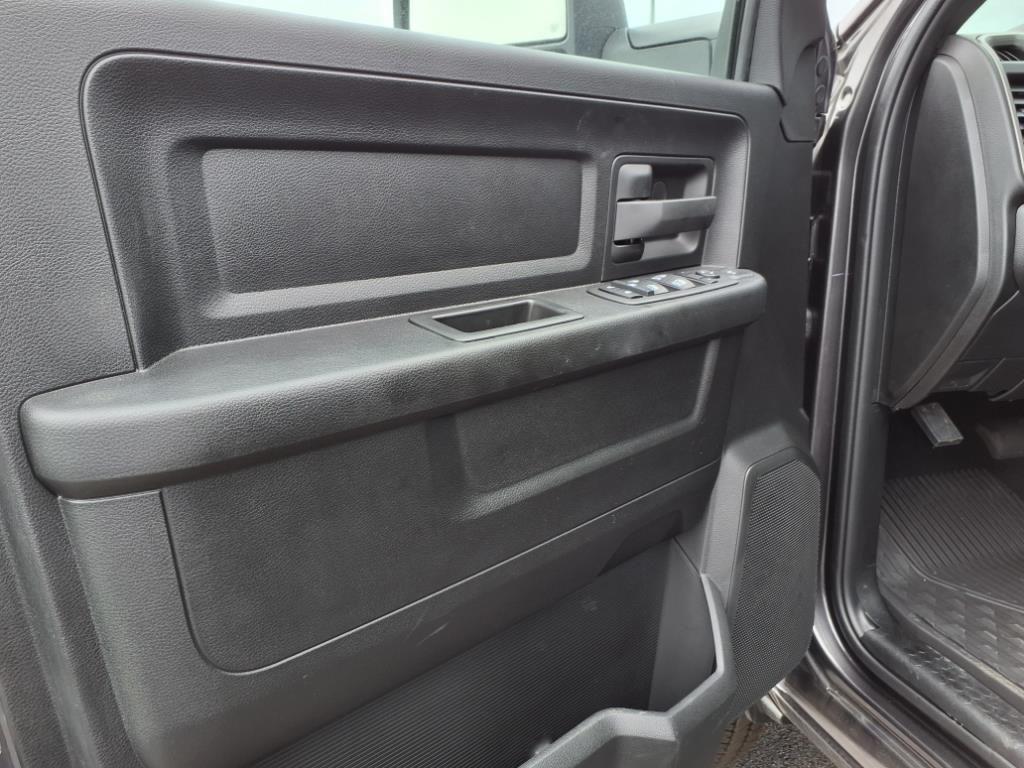 new 2024 Ram 2500 car, priced at $62,928