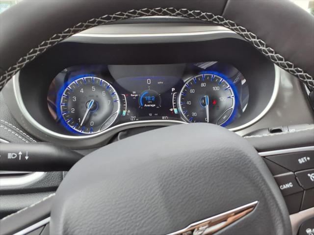 new 2025 Chrysler Pacifica car, priced at $43,989