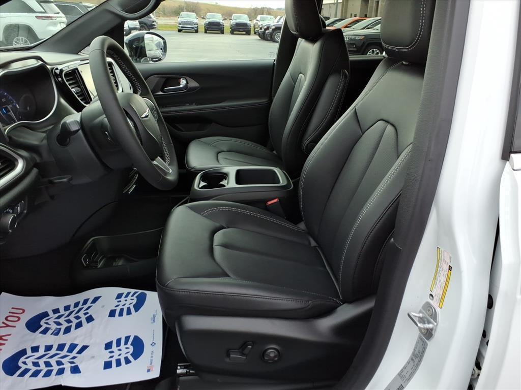 new 2026 Chrysler Voyager car, priced at $40,983