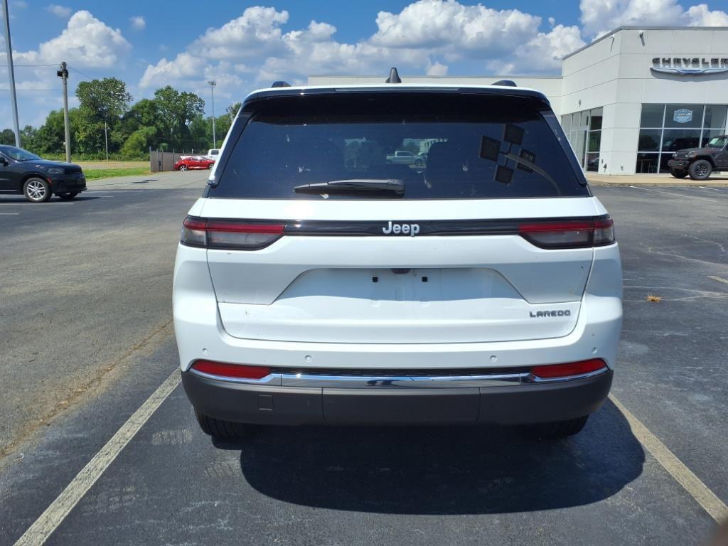new 2025 Jeep Grand Cherokee car, priced at $38,687