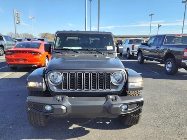 new 2025 Jeep Gladiator car, priced at $44,680