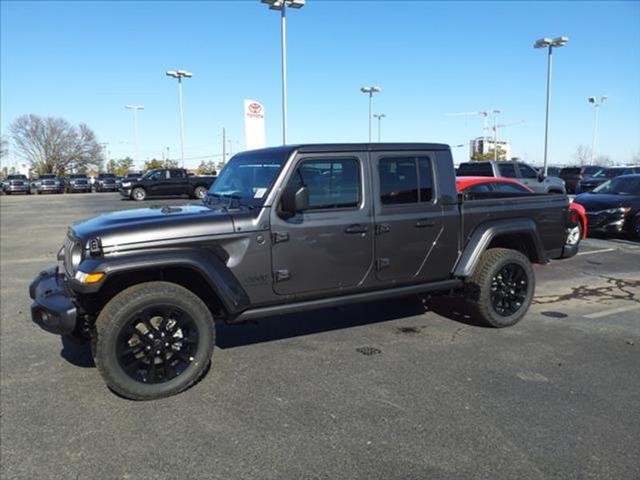 new 2025 Jeep Gladiator car, priced at $44,680