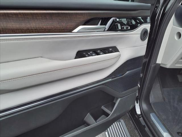 new 2024 Jeep Grand Wagoneer L car, priced at $86,977