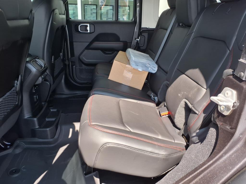 new 2025 Jeep Wrangler car, priced at $67,982