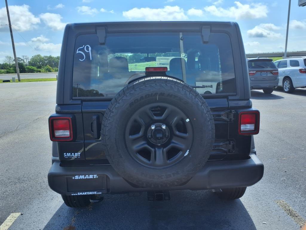 new 2025 Jeep Wrangler car, priced at $38,921