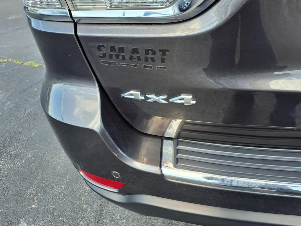 used 2020 Jeep Grand Cherokee car, priced at $22,987